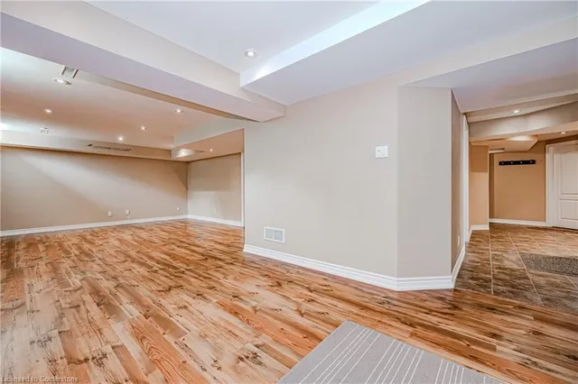 Additional image 37 of 76 Moorland Cres