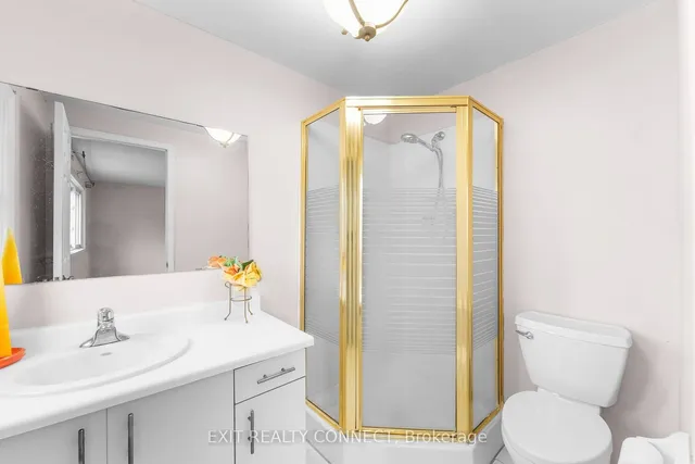 Additional image 15 of 2 Royalwood Crt Unit 59