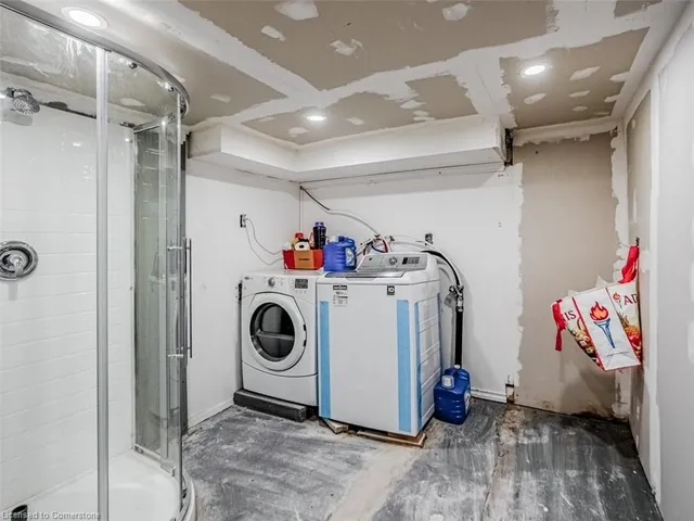 Additional image 29 of 34 Fairview Ave