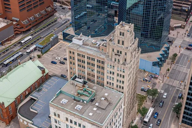 Additional image 49 of 36 JAMES St Unit 702