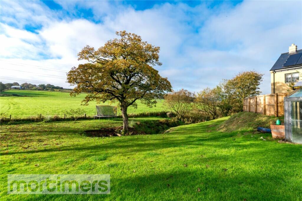 Additional image 36 of Roman Road, Eccleshill, Darwen, Lancashire, BB3