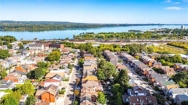 Additional image 50 of 170 RAY St