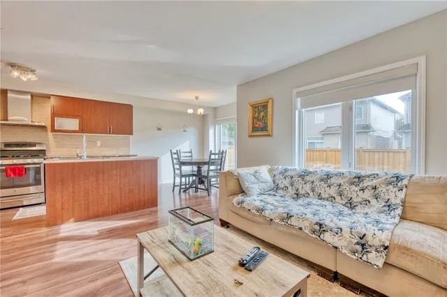 Additional image 13 of 299 WINDWOOD Dr