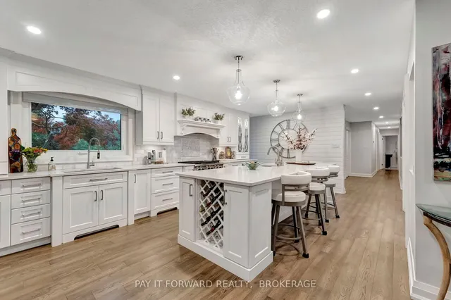 Additional image 2 of 3976 POWERLINE Rd