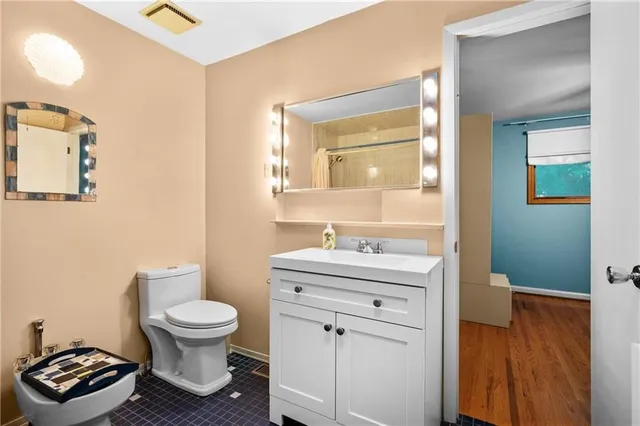 Additional image 27 of 38 OSLER Dr