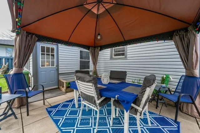 Additional image 30 of 925 Highway 6