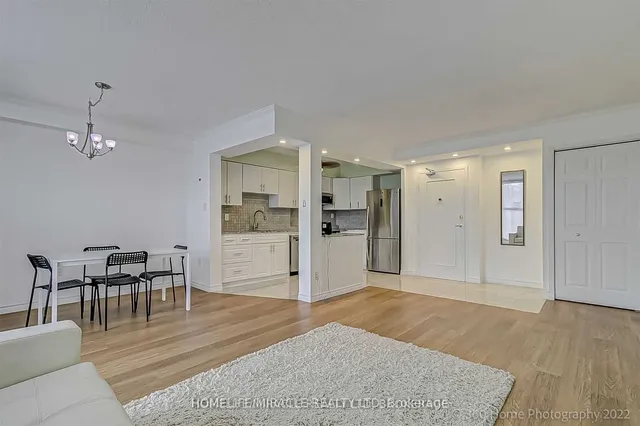 Additional image 9 of 1968 Main St Unit 1108