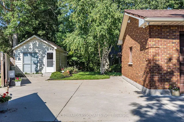 Additional image 38 of 23 Winona Park Rd