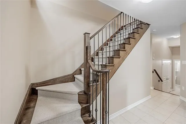 Additional image 16 of 46 HUGILL Way