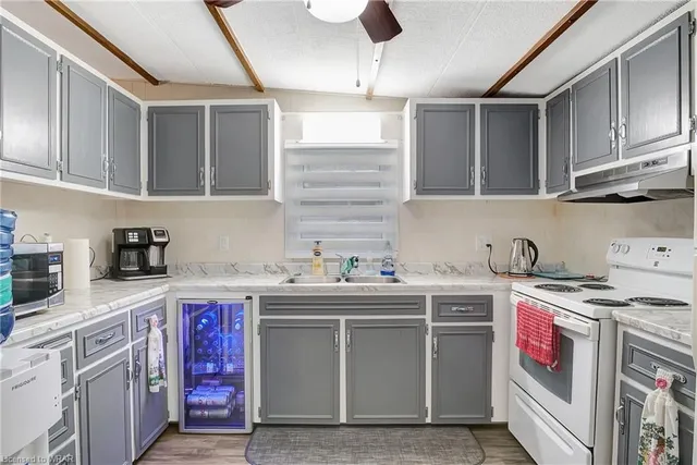 Additional image 10 of 1429 Sheffield Rd Unit 1A Sunset