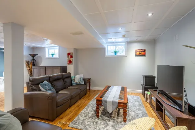 Additional image 32 of 39 Wilbur Dr