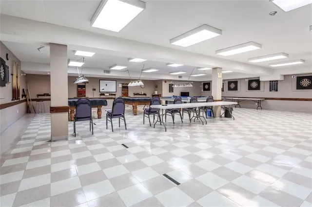 Additional image 36 of 16 TWENTYPLACE Blvd