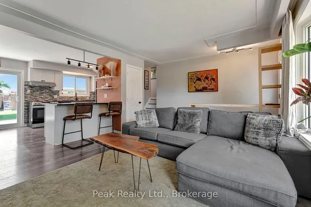 Additional image 13 of 157 Fielding Cres