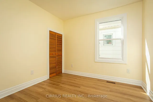 Additional image 11 of 48 East 18th St