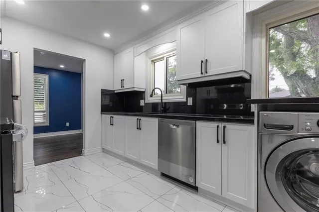 Additional image 21 of 20 MAGNOLIA Dr