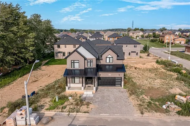 Additional image 49 of 219 KLEIN Cir