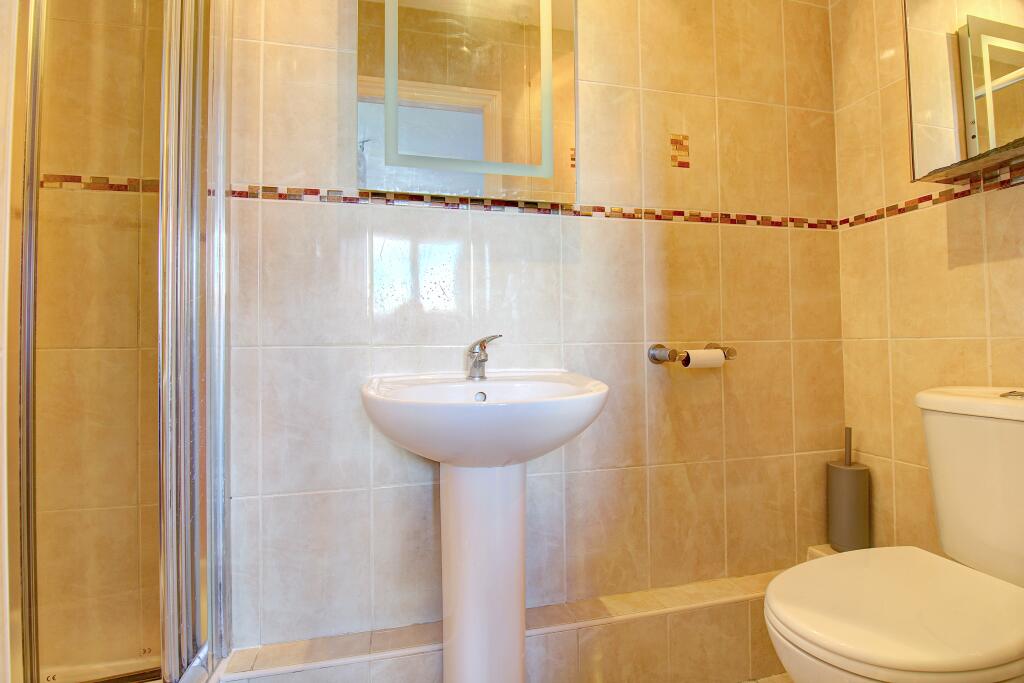 Additional image 15 of Lindisfarne, Tamworth, B77