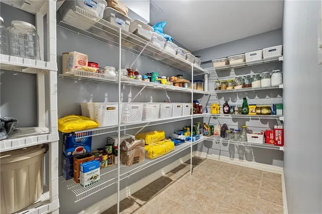 Additional image 30 of 575 STONEHENGE Dr