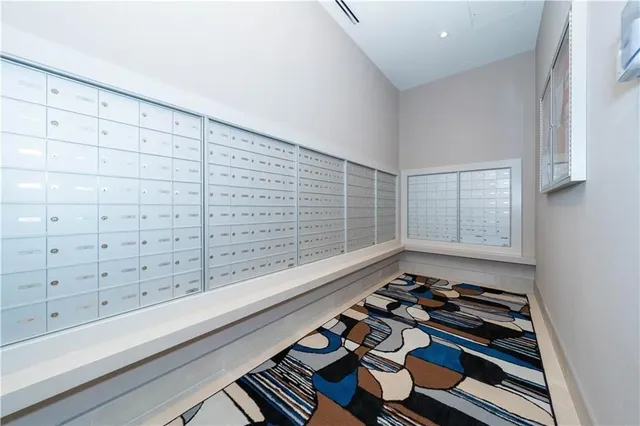 Additional image 17 of 212 KING WILLIAM St Unit 612