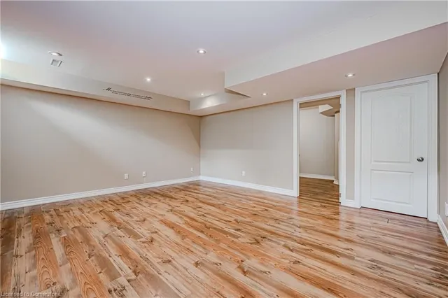 Additional image 39 of 76 Moorland Cres