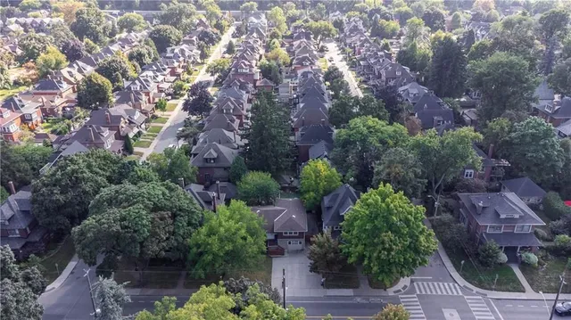 Additional image 45 of 162 DELAWARE Ave