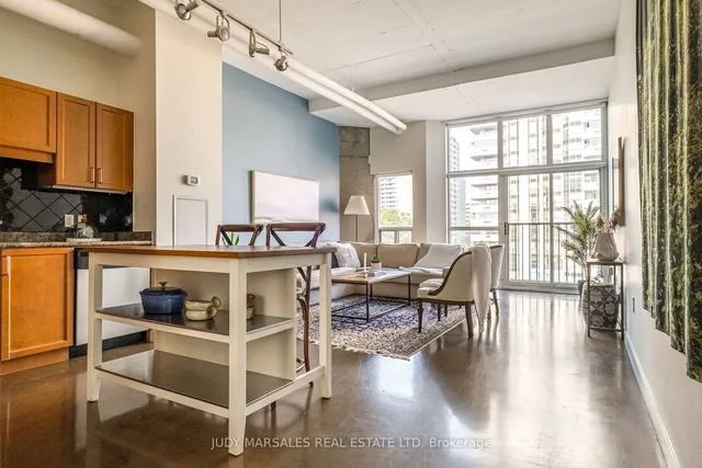 Additional image 20 of 66 Bay St Unit 612