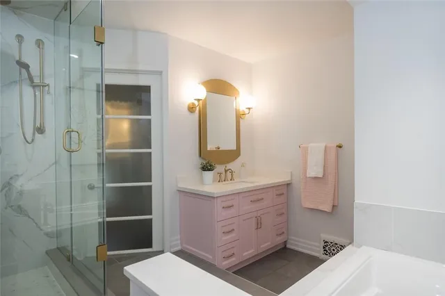 Additional image 25 of 78 GAGE Ave