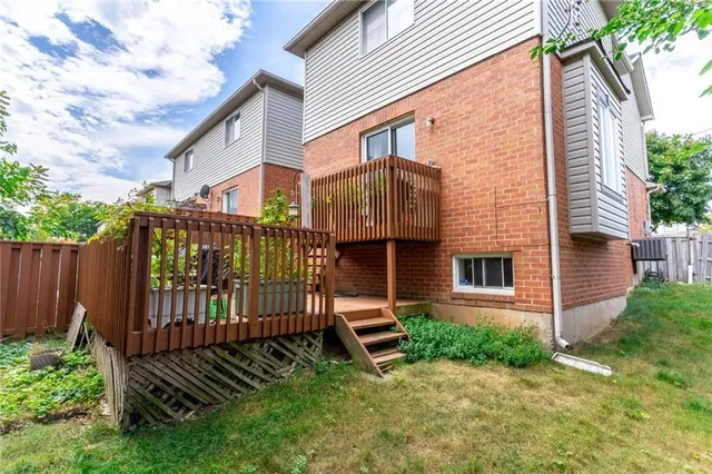 Additional image 31 of 16 NEWELL Crt