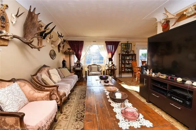 Additional image 8 of 9 Vilma Ave