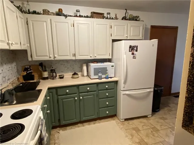 Additional image 41 of 714 Fiddlers Green Rd