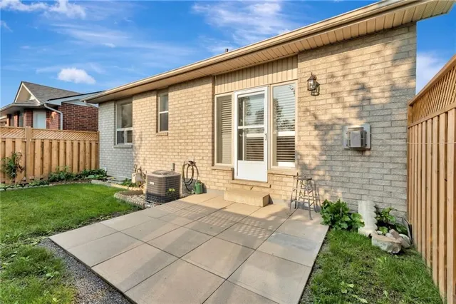 Additional image 41 of 14 NORTHERN BREEZE Blvd