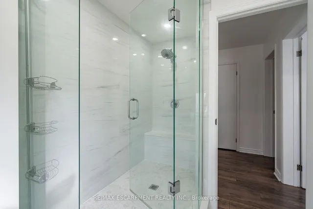 Additional image 25 of 30 Bristol St