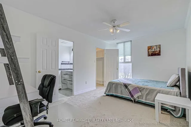 Additional image 19 of 1968 Main St Unit 1108