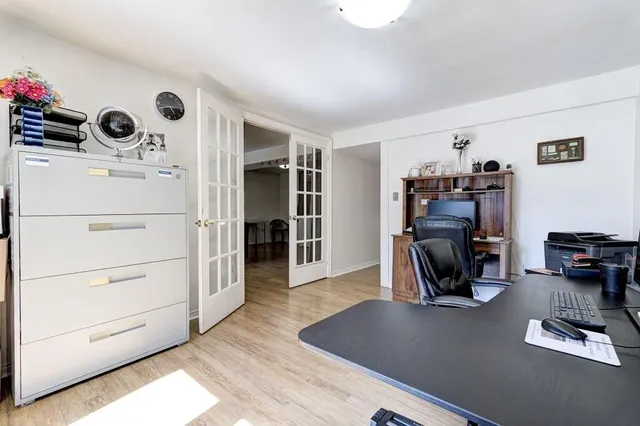 Additional image 35 of 591 TEMPLEMEAD Dr