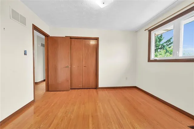 Additional image 17 of 81 SUMMERLEA Dr