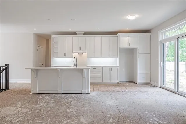 Additional image 10 of 63 CESAR Pl