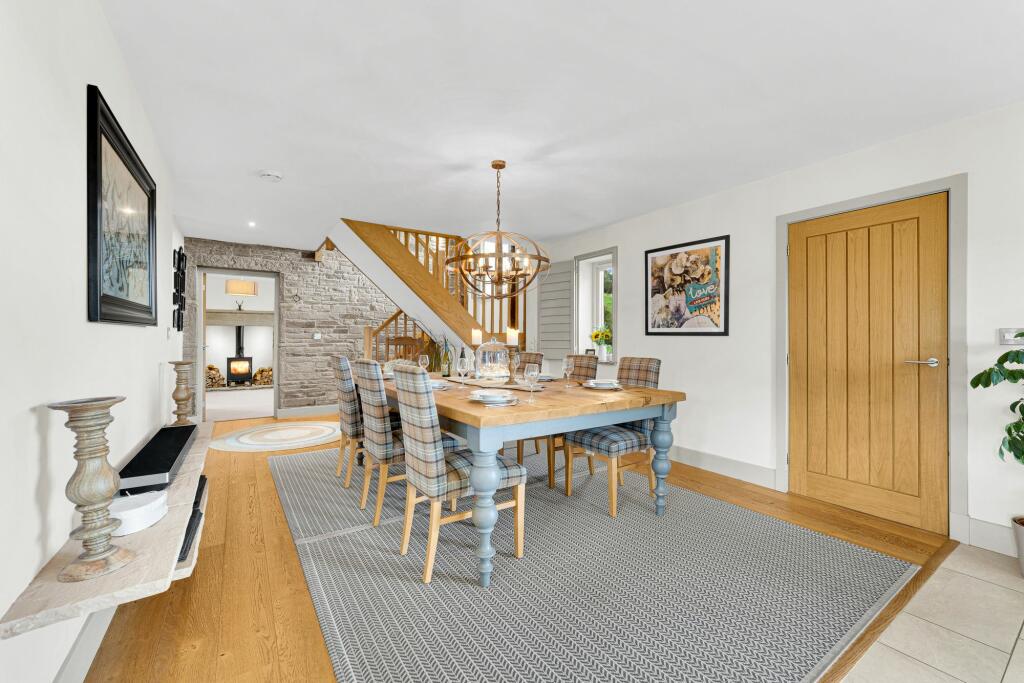 Additional image 16 of 1750s Farmhouse on 0.8 acres, 360° views, rustic charm, and scenic Rossendale countryside!