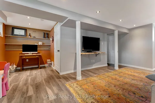 Additional image 27 of 157 Fielding Cres