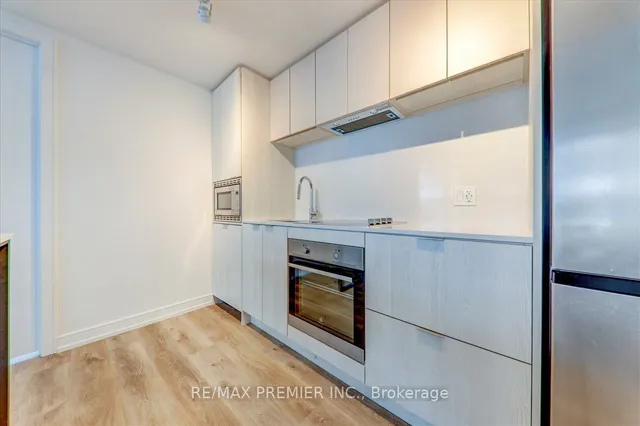 Additional image 9 of 1 Jarvis St Unit 624