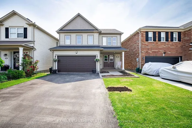 93 BRADLEY Ave