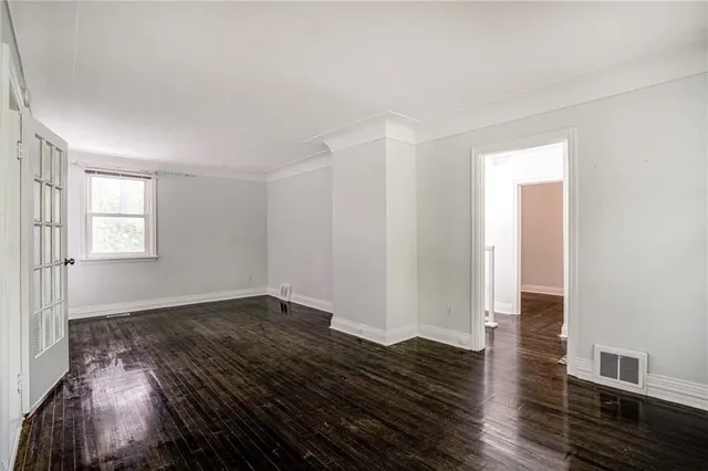 Additional image 8 of 170 LAKE Ave