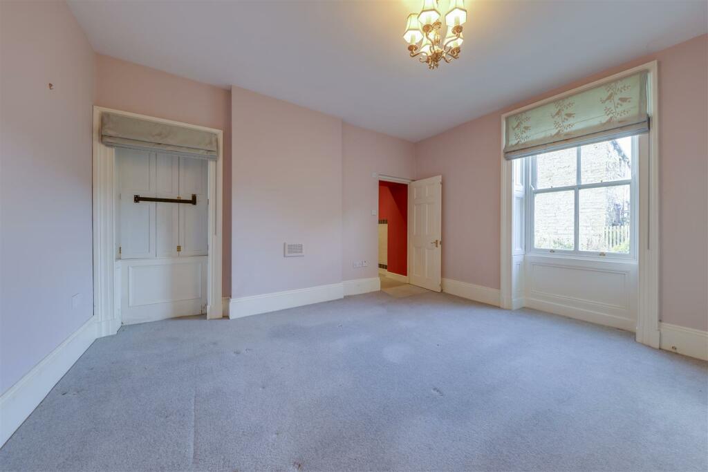 Additional image 16 of 5 Bed Character Home, ~3,000sqft, Superb Potential To Add Value