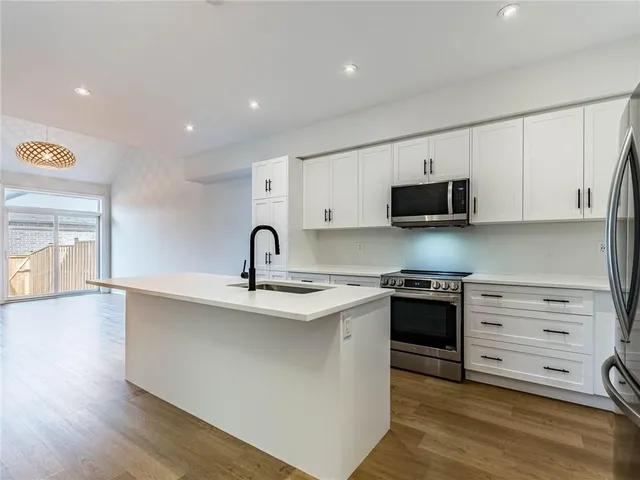 Additional image 7 of 23 SENTINEL LANE