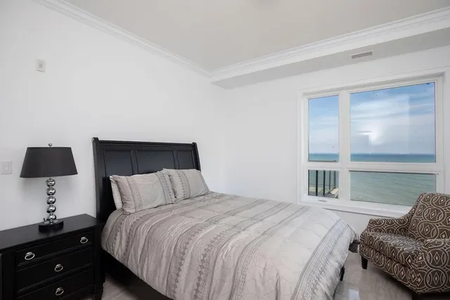 Additional image 28 of 101 SHOREVIEW PLACE Unit 608