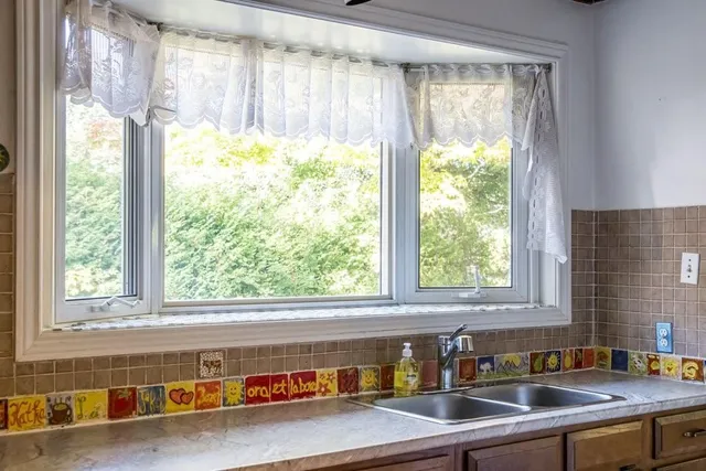 Additional image 16 of 104 HOSTEIN Dr