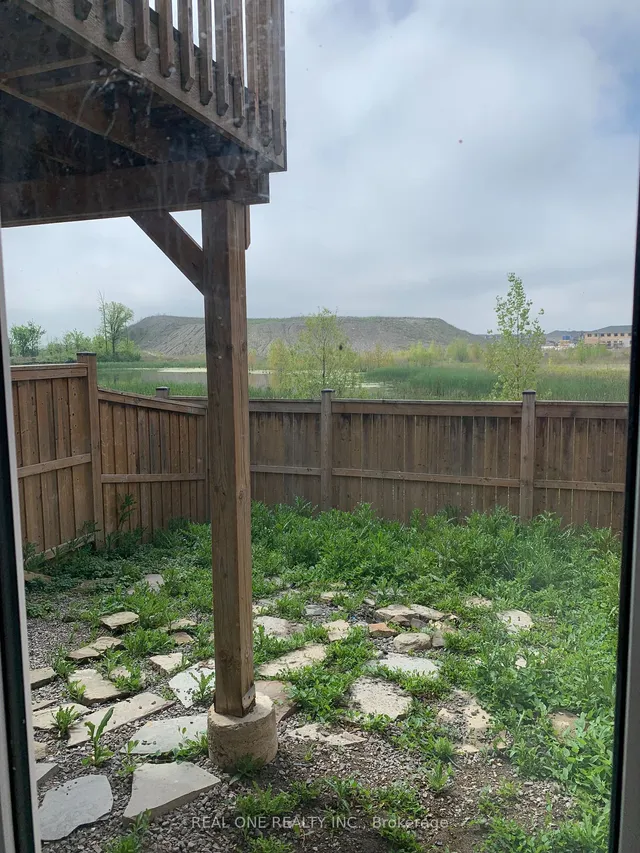 Additional image 36 of 51 Mayland Tr