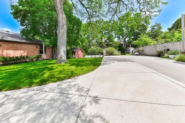 Additional image 44 of 33 MOUNTAIN Ave