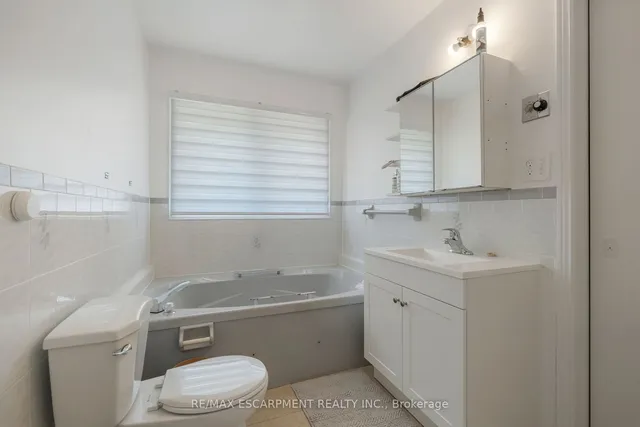 Additional image 22 of 3385 Binbrook Rd