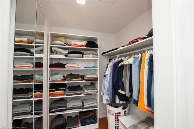 Additional image 32 of 76 Pinewarbler Dr