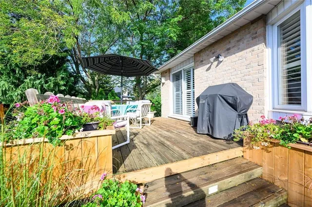 Additional image 44 of 38 LAKEGATE Dr